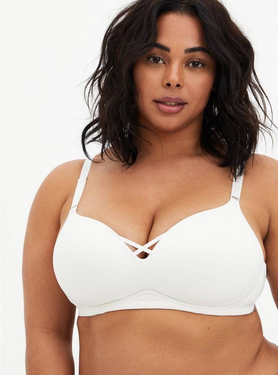 I have 34JJ boobs and finally found a strapless bra I can wear - it's a  game changer, but so firm you need to size up