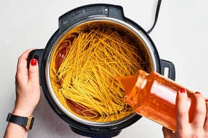 Making spaghetti in the Instant Pot