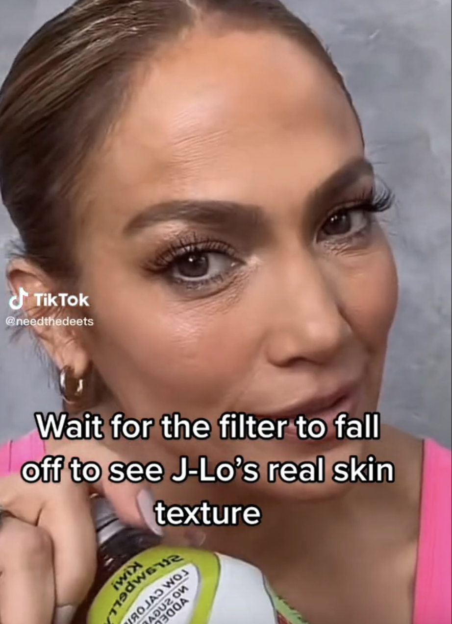 Jennifer Lopezs Real Skin Texture Exposed After A Filter Glitch