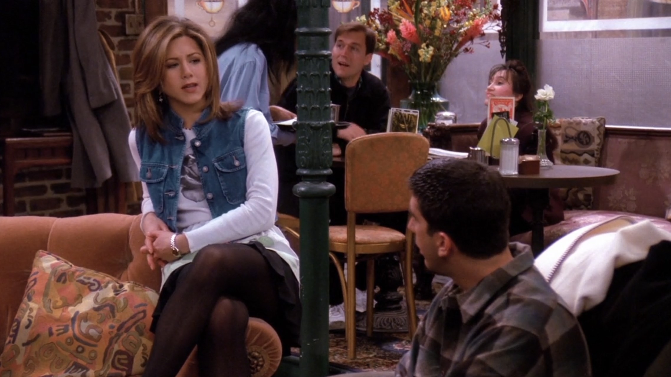 Rachel Green's Style from the Later Seasons of 'Friends' - College Fashion