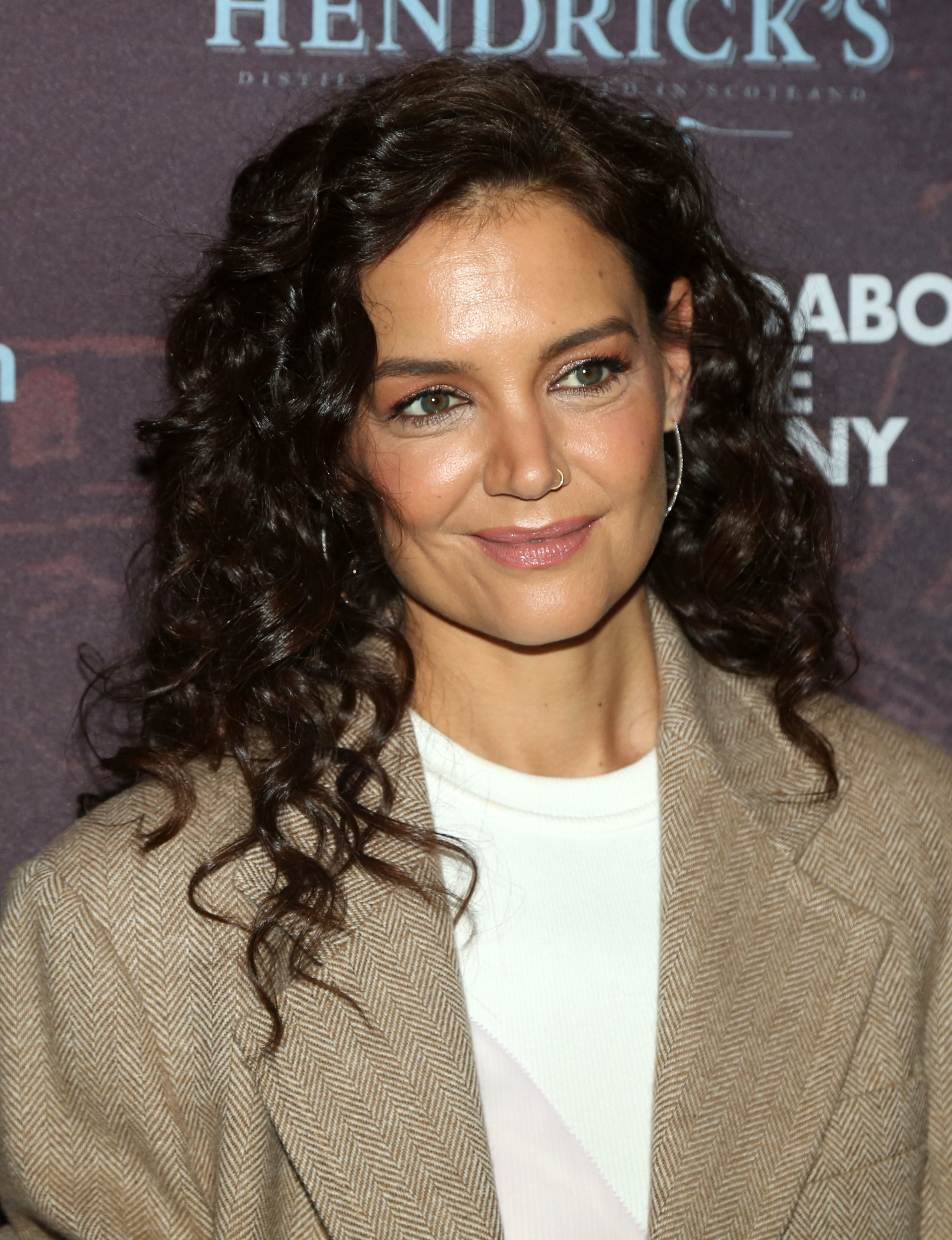 Katie Holmes poses at the opening night of the Roundabout Theater Company&#x27;s production of the new play &quot;The Wanderer&#x27;s&quot; at The Laura Pels Theatre on February 16, 2023