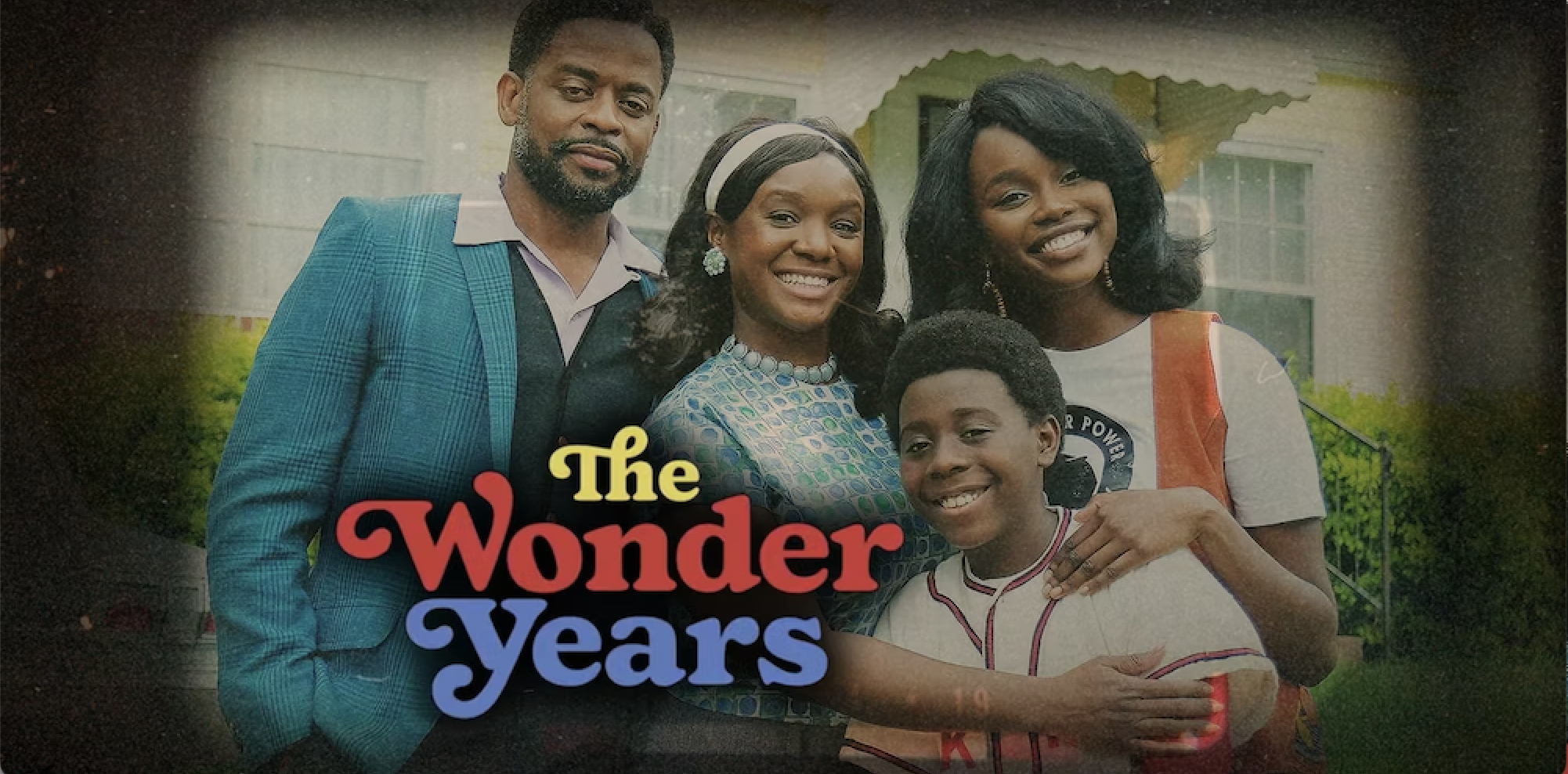A screenshot of the family from The Wonder Years reboot