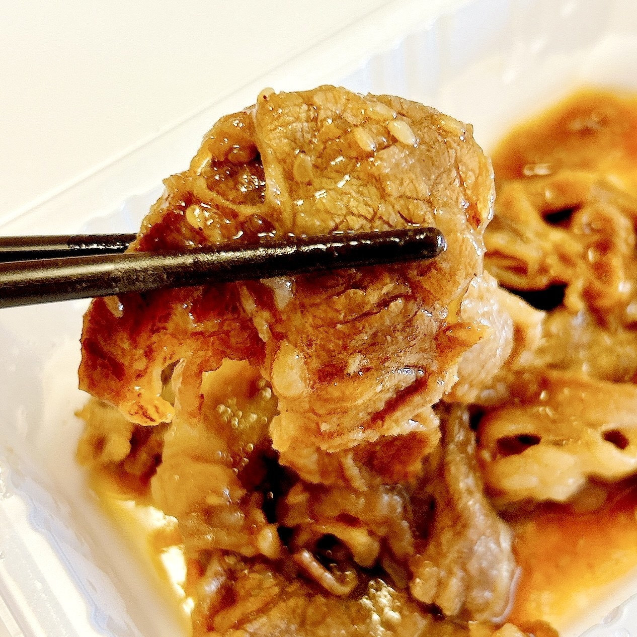 LAWSON（ローソン）のオススメの冷凍食品「直火焼き牛カルビ」