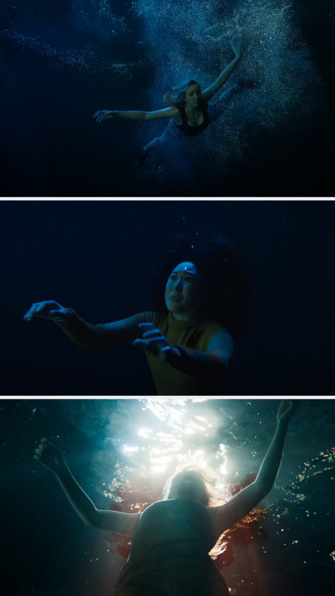 both of them in the water and then blood coming from Villanelle&#x27;s body
