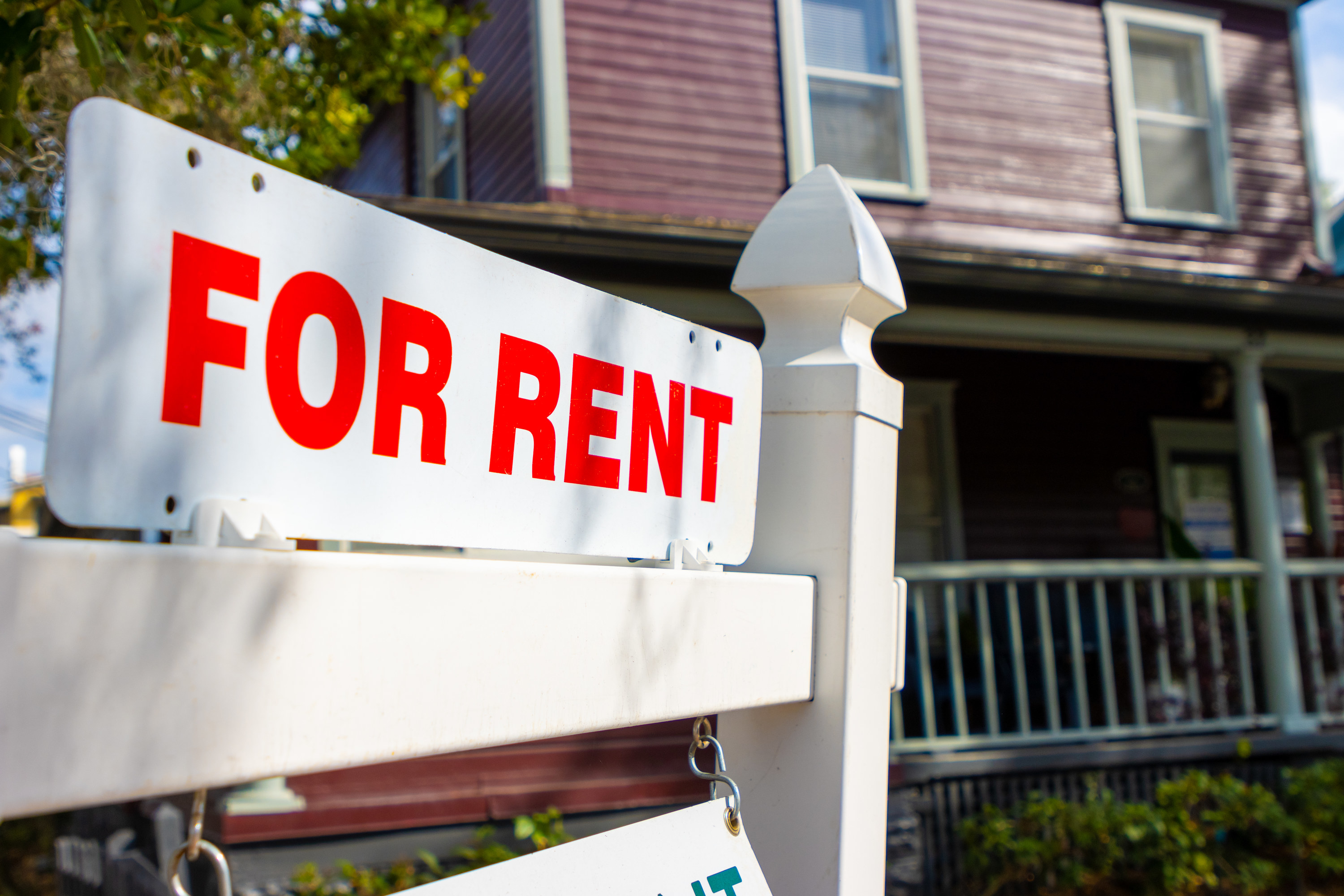 for rent sign outside of a property