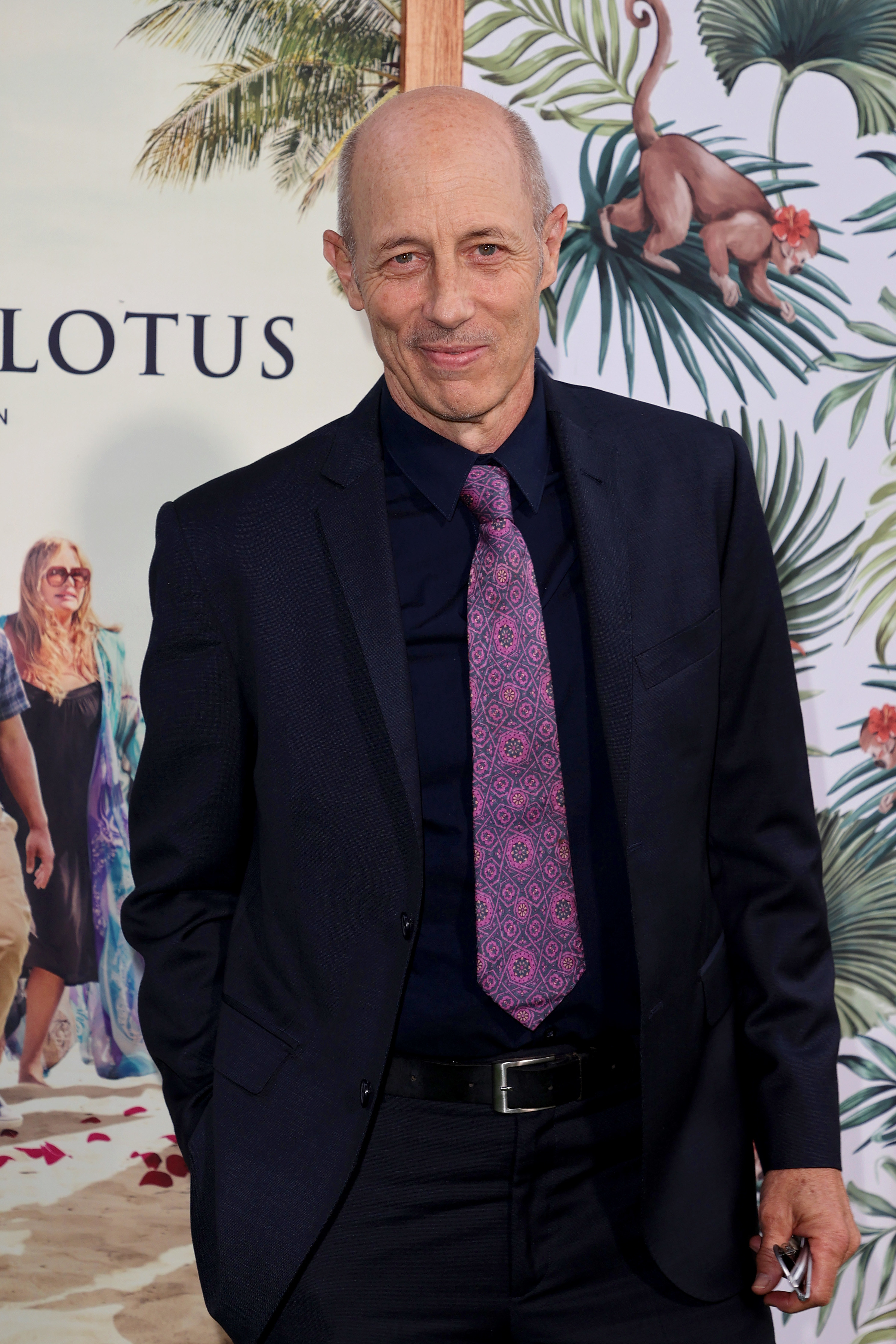 Jon Gries Warned Aubrey Plaza About Wardrobe Malfunction at SAG Awards