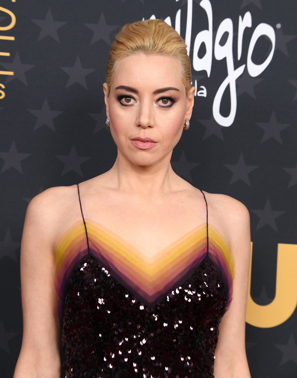 Fans speculate why Aubrey Plaza looked visibly annoyed at the SAG awards:  'She almost got elbowed