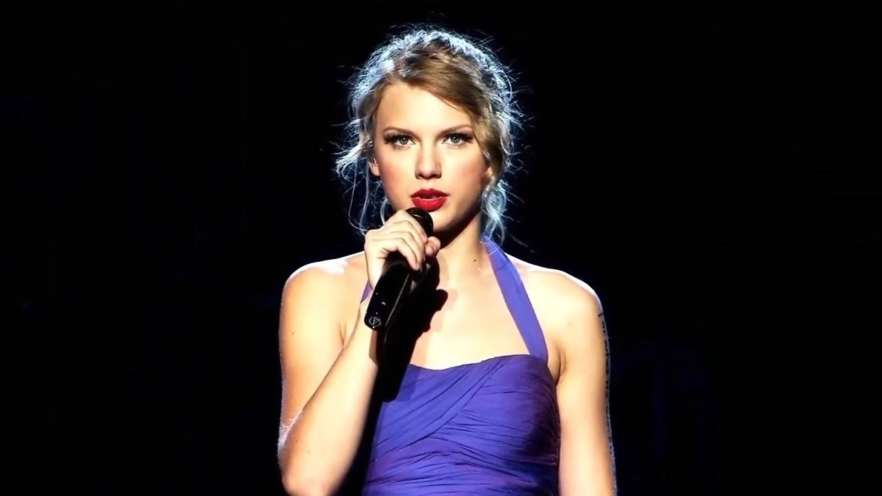 Taylor performing the song live during her &quot;Speak Now&quot; tour