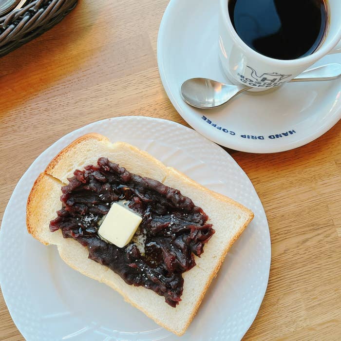 星乃珈琲店のおすすめ新モーニング「つぶあんバタートースト」