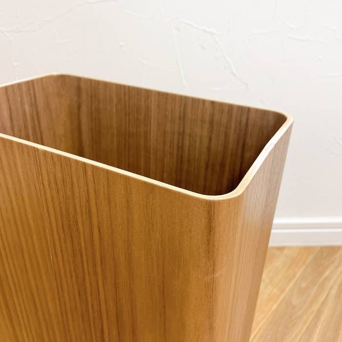 ニトリのおすすめゴミ箱「ダストボックスM（ウォールナット）」