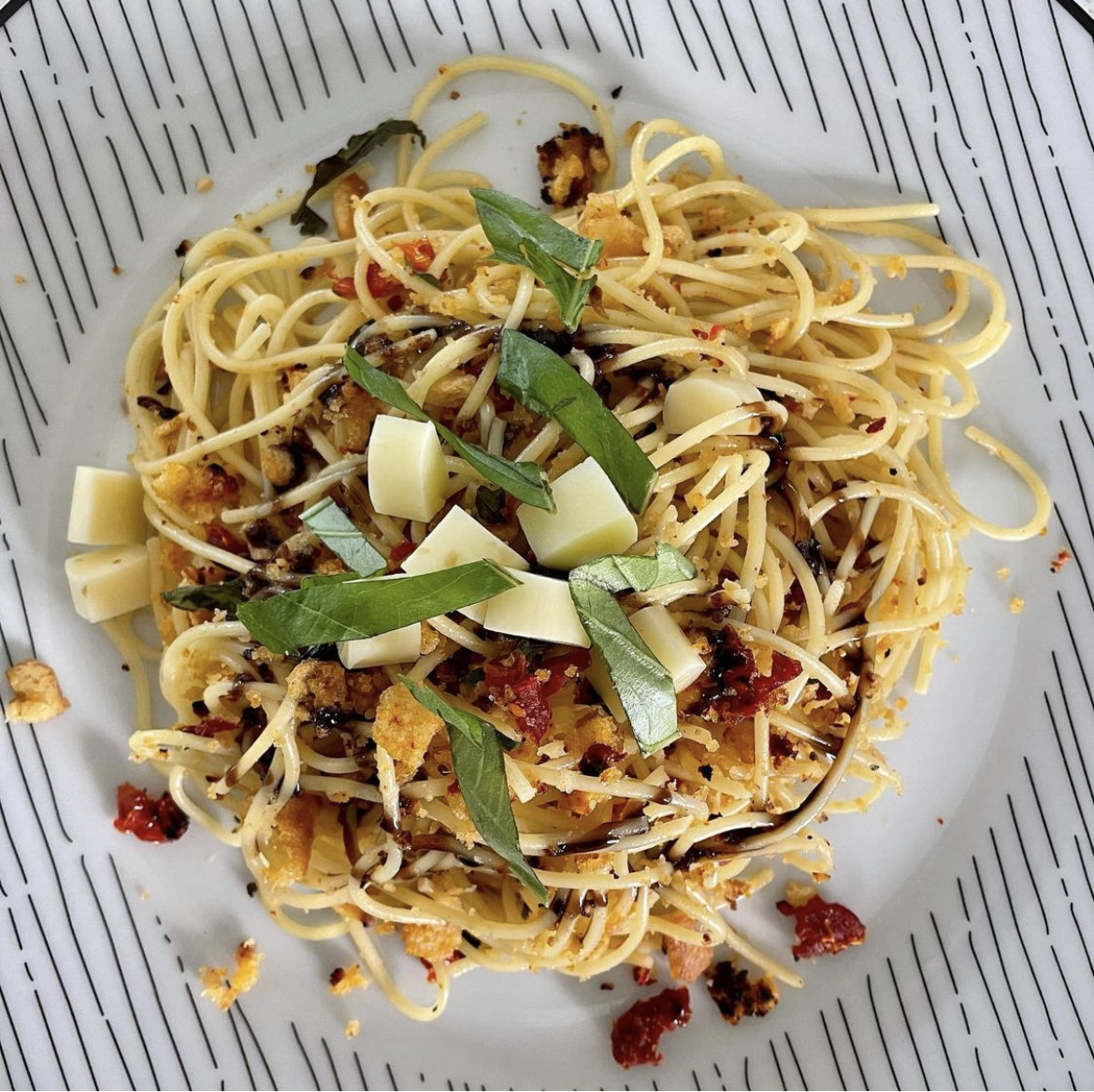 Rustic Summer Pasta with Sundried Tomatoes