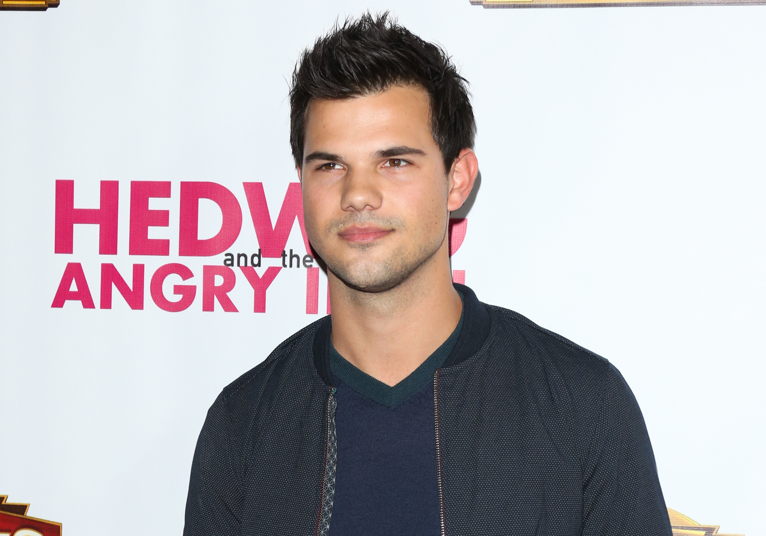 Taylor Lautner s Twilight Body Image Issues - 94
