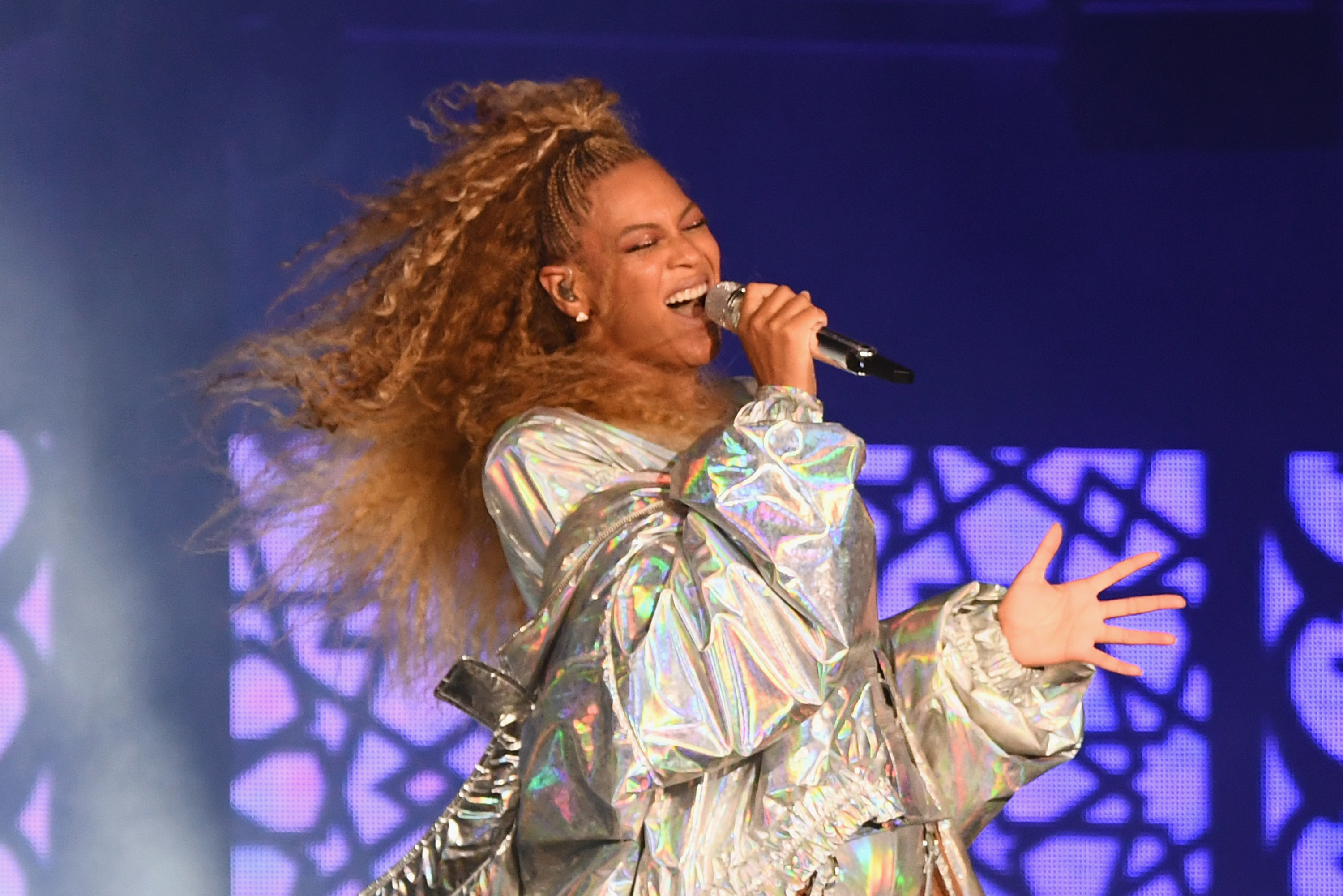 Beyoncé's Renaissance Tour Has American Fans Flying Across the World for  Cheaper Tickets, Better Seats