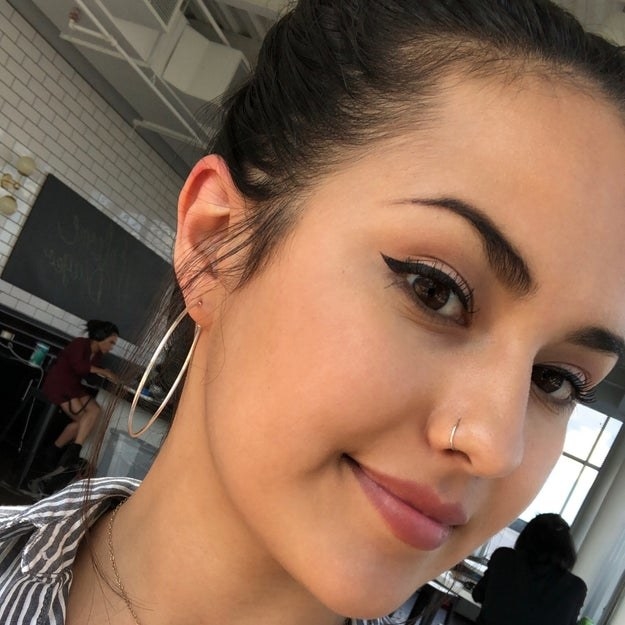 Viral News Only editor showing the under-eye coverage