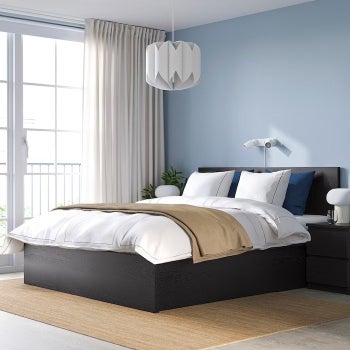 the black storage bed