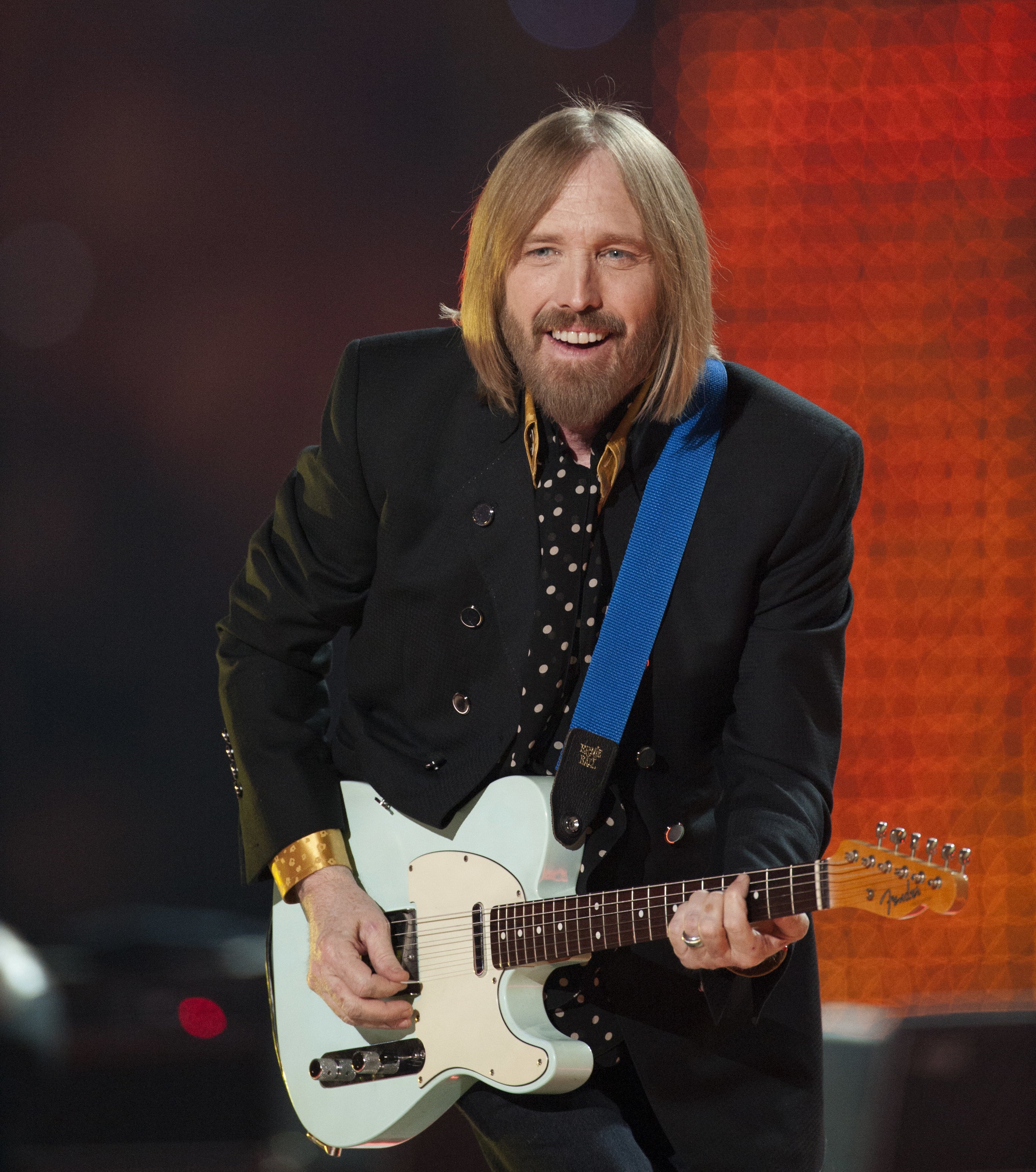 Tom Petty and The Heartbreakers performing halftime