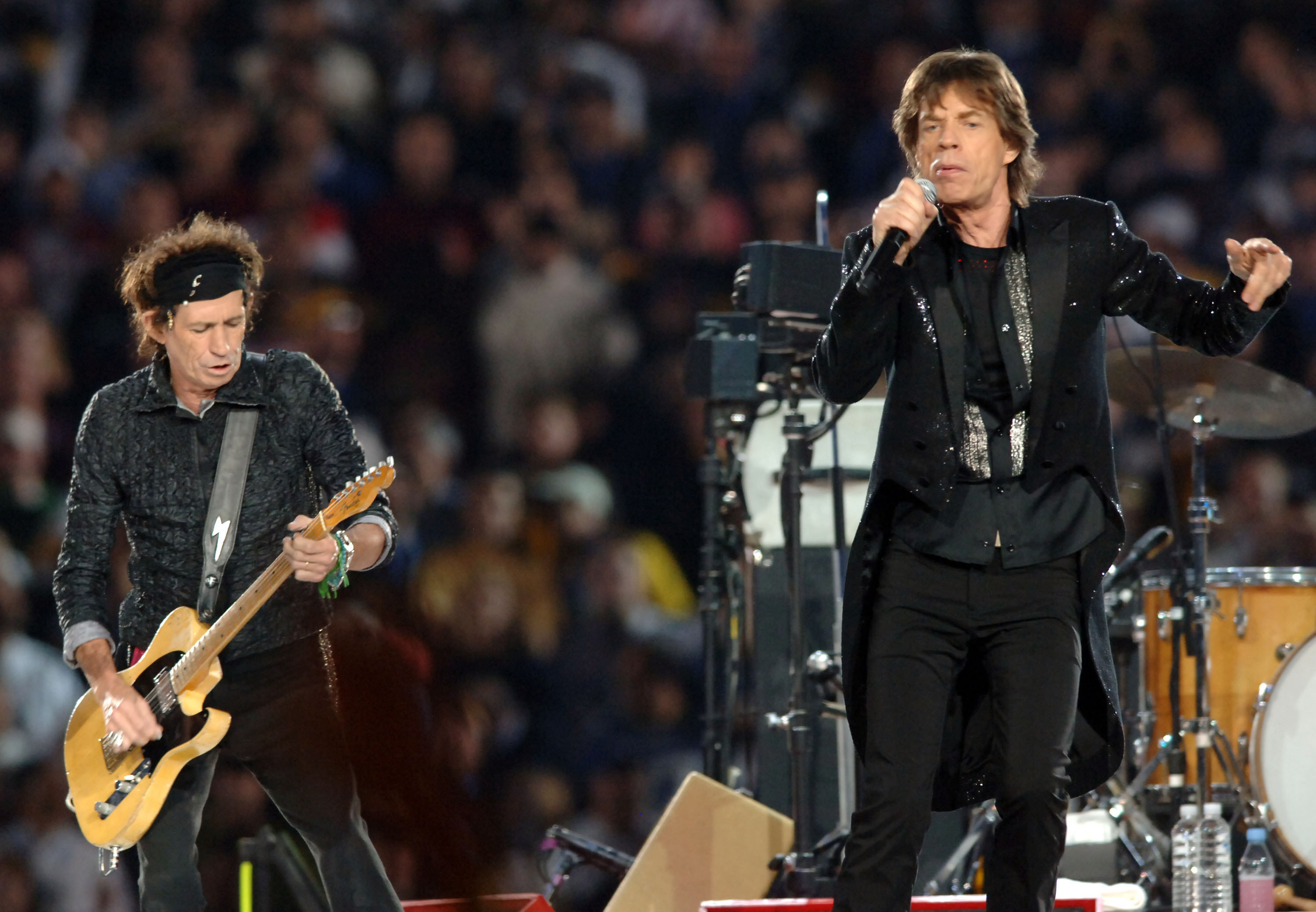 Keith Richards and Mick Jagger of The Rolling Stones perform at halftime during Super Bowl XL