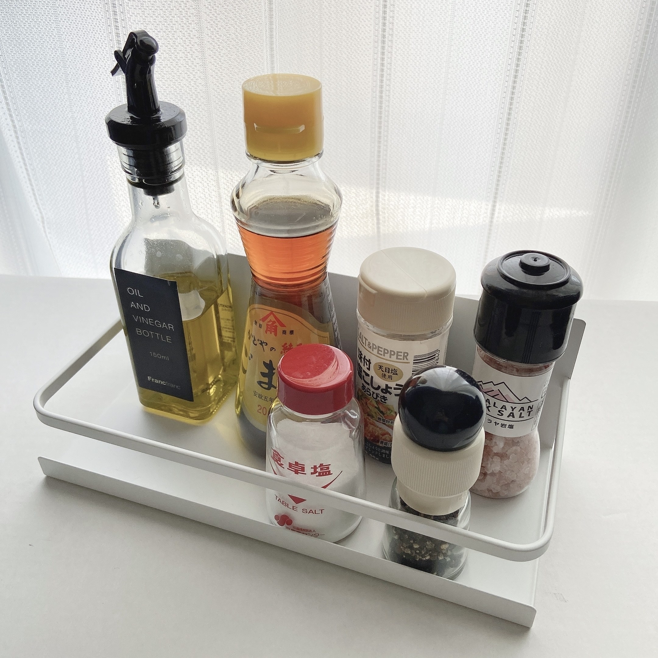 ニトリのおすすめ収納グッズ「マグネットスパイスラック」