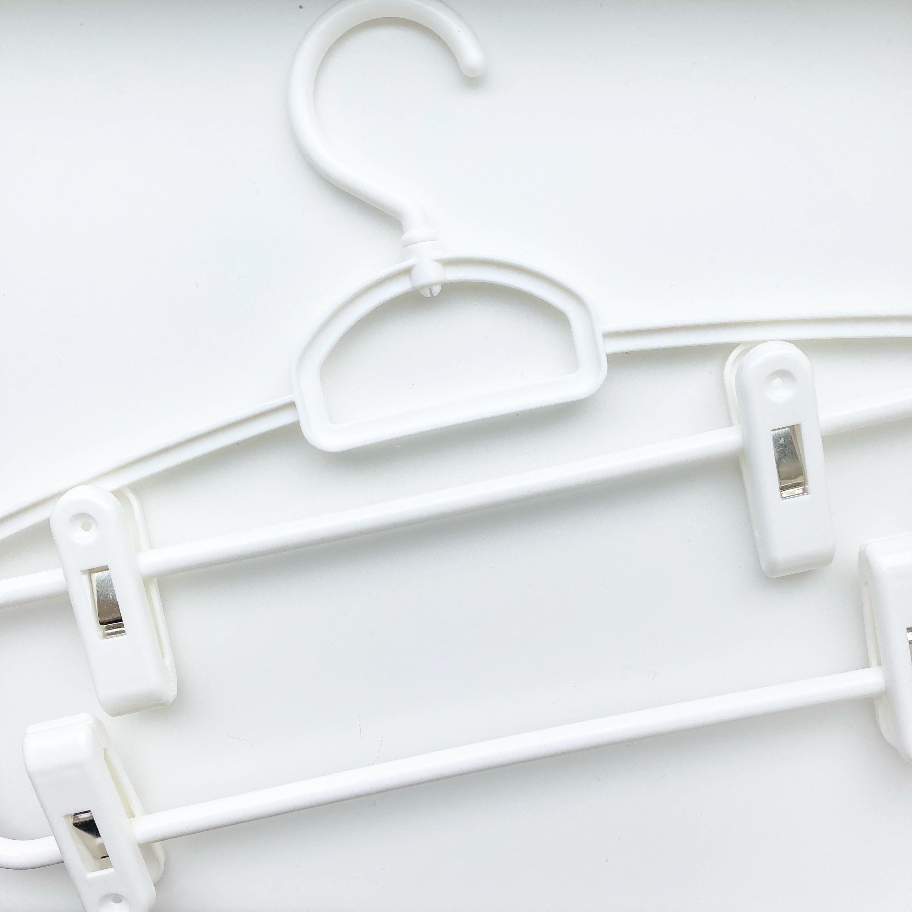 DAISO(ダイソー)の便利ハンガー「ピンチハンガー(ズボン干し用)」