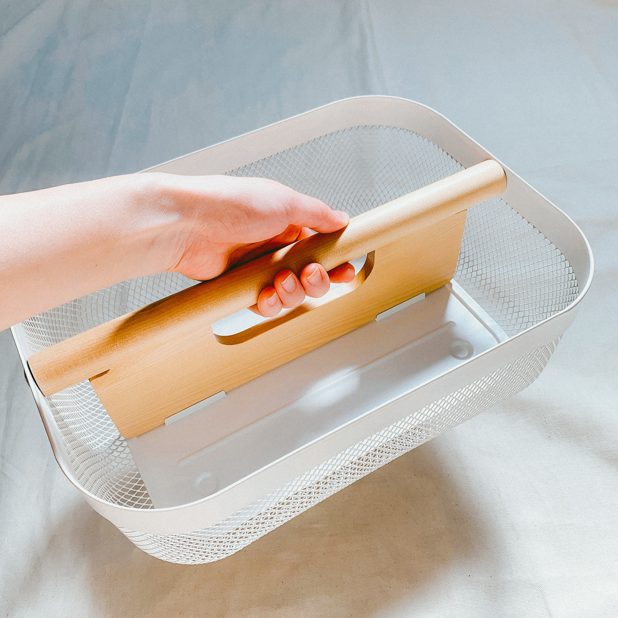 IKEA（イケア）のおすすめの収納アイテム「RISATORP リーサトルプ バスケット 仕切り付き」