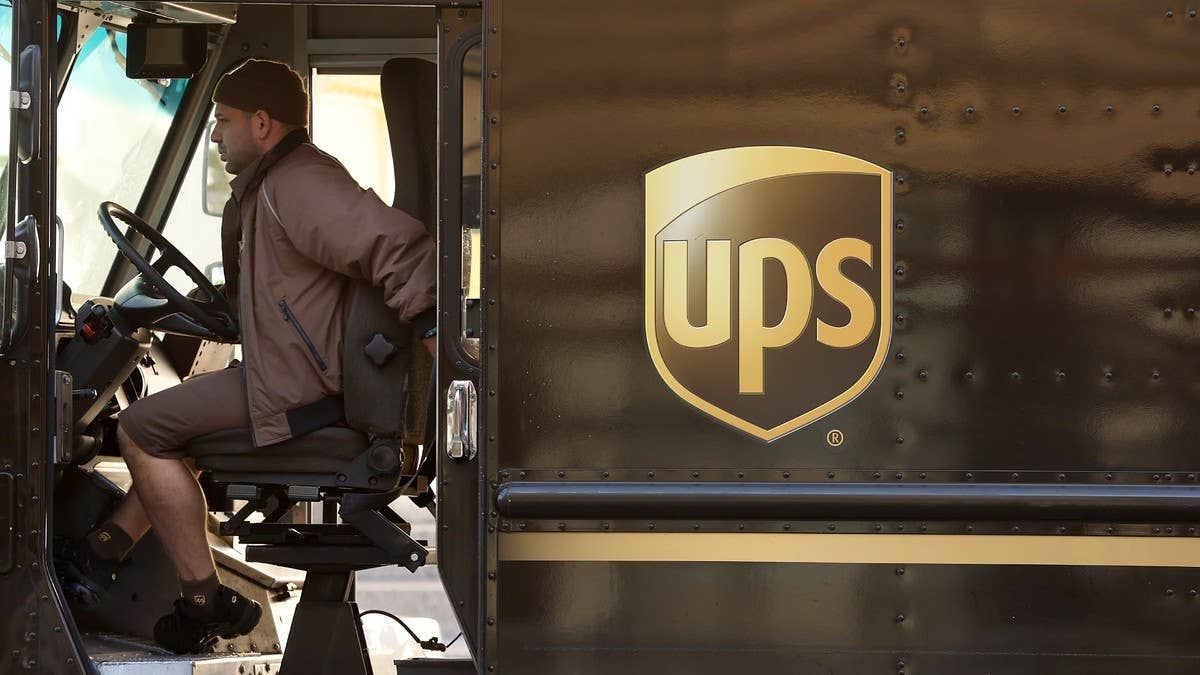Two UPS workers in Texas have been arrested and charged with drug trafficking after allegedly moving cocaine through their delivery parcels.