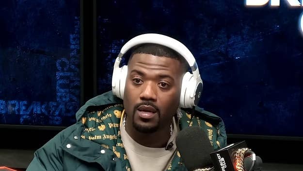 While on 'The Breakfast Club' recently, Ray J told the hosts that 50 Cent hit the toilet to handle his business in the middle of a pitch meeting.