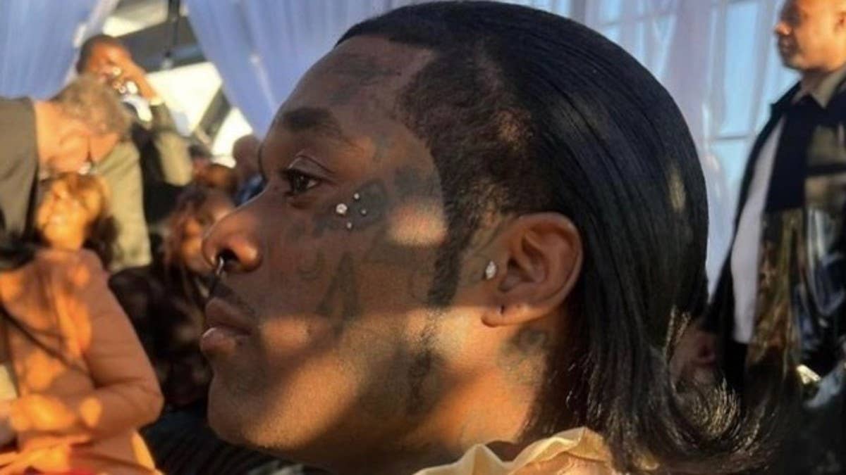 The Philadelphia rapper showed off their new look during the Roc Nation pre-Grammys brunch in Los Angeles. Check out some of the reactions here.