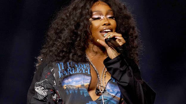 SZA continued her chart reign as 'SOS' remained at No. 1 on the Billboard 200 for the 10th non-consecutive week, putting her in very exclusive company.