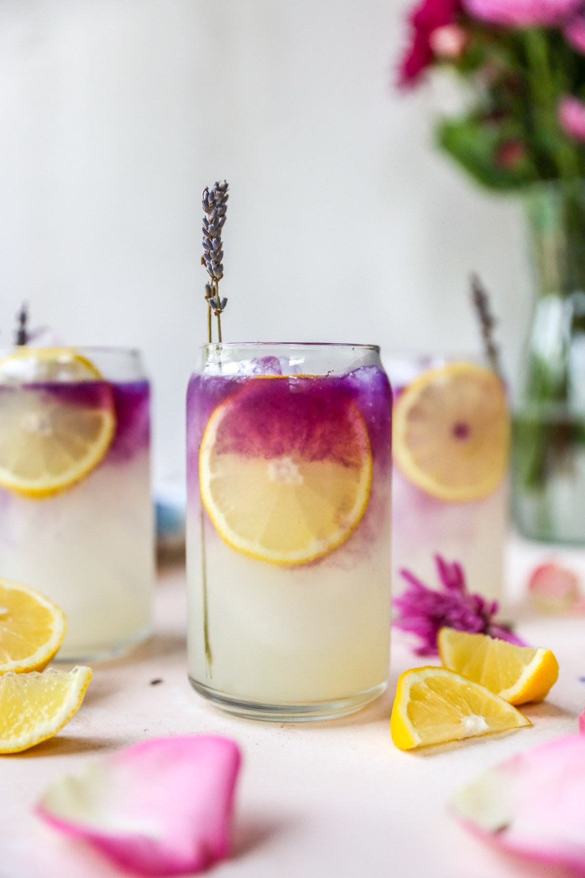 Lemon Lavender Gin Spritz cocktails.
