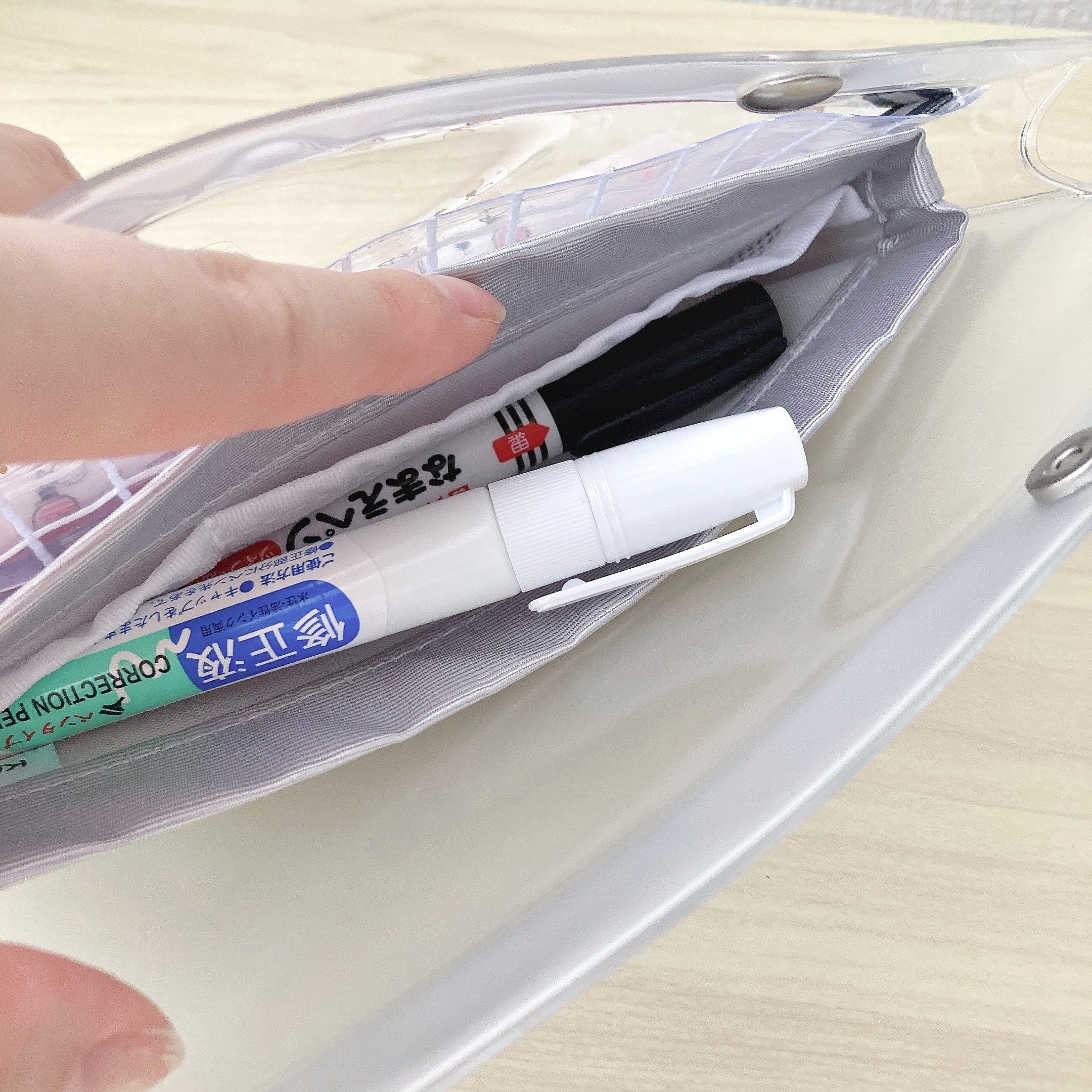 LOFT（ロフト）で見つけたオススメの文房具「ツールペンケース ピープ フラット」