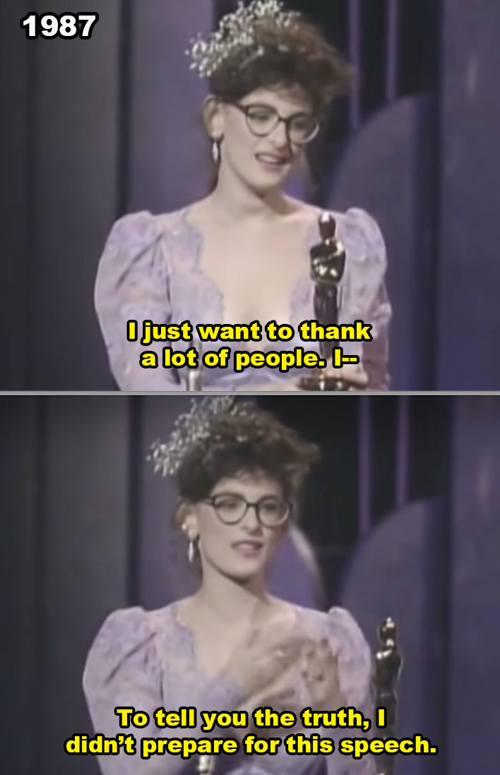 Marlee Matlin accepting her Oscar