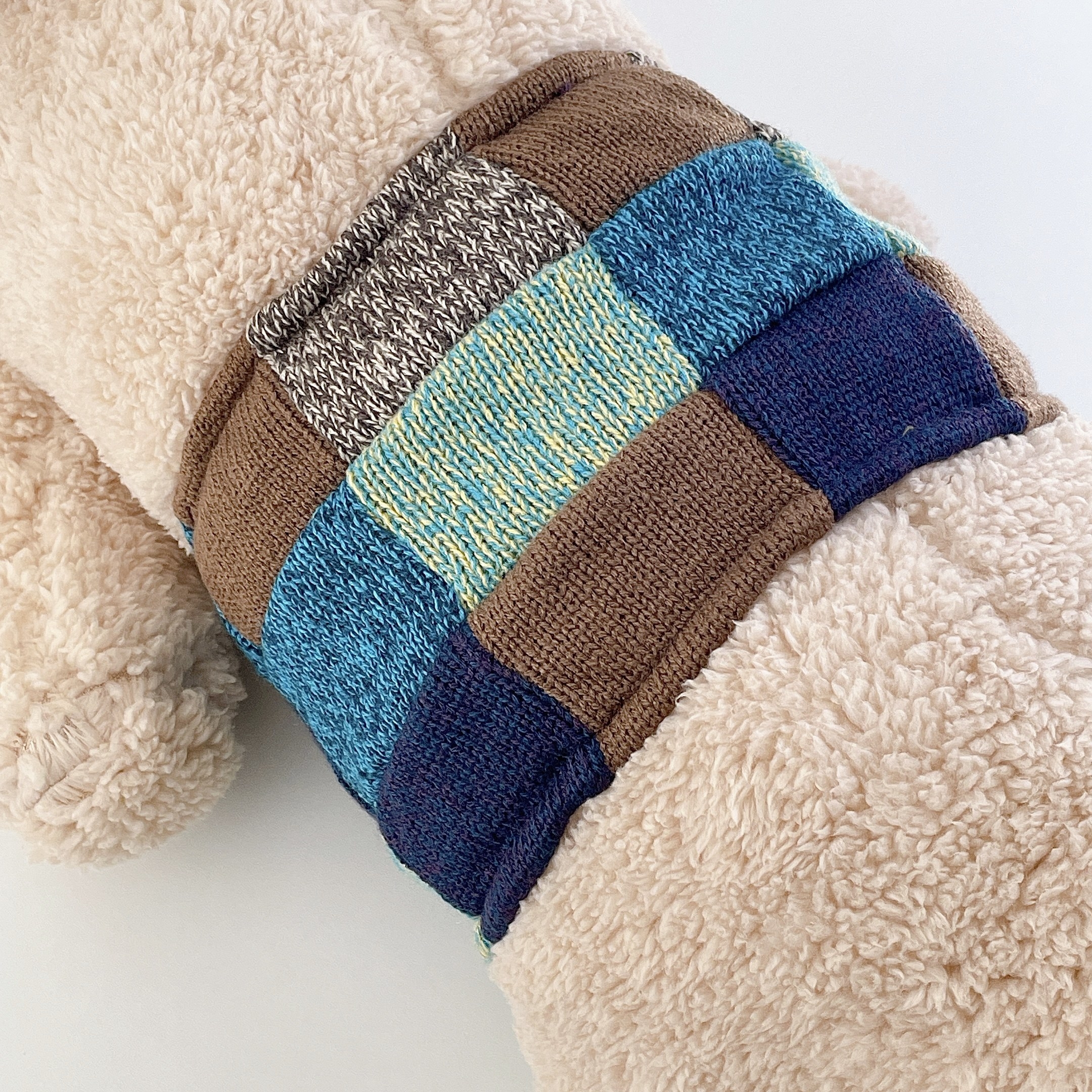 salut!(サリュ)のおすすめのアイテム「おひるねワンコ(ベージュ)」