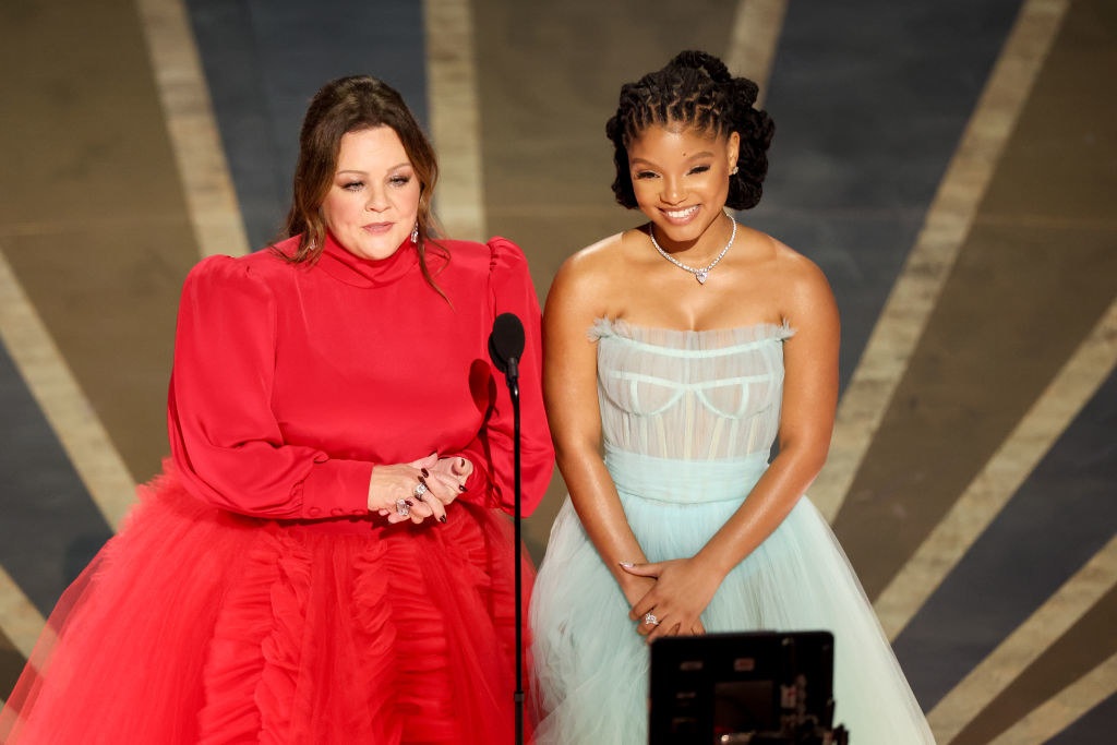 Melissa McCarthy and Halle Bailey at the 95th Annual Academy Awards