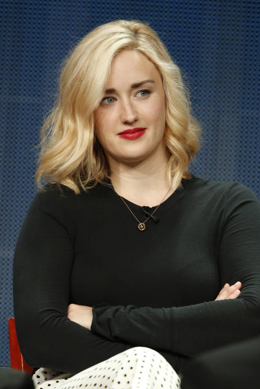 Ashley Johnson As Ellie's Mom Has Already Justified The Last Of Us HBO Show