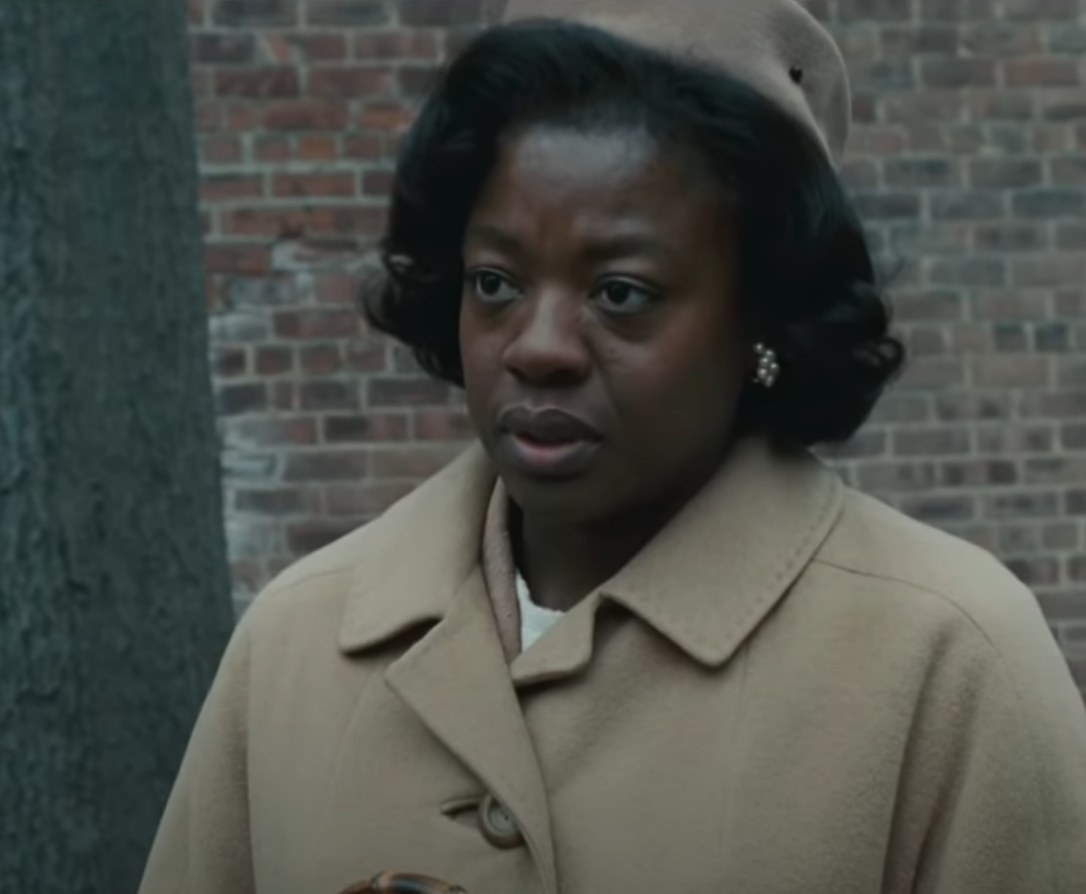 Viola Davis as Mrs. Miller talks to Sister Aloysius Beauvier in &quot;Doubt&quot;