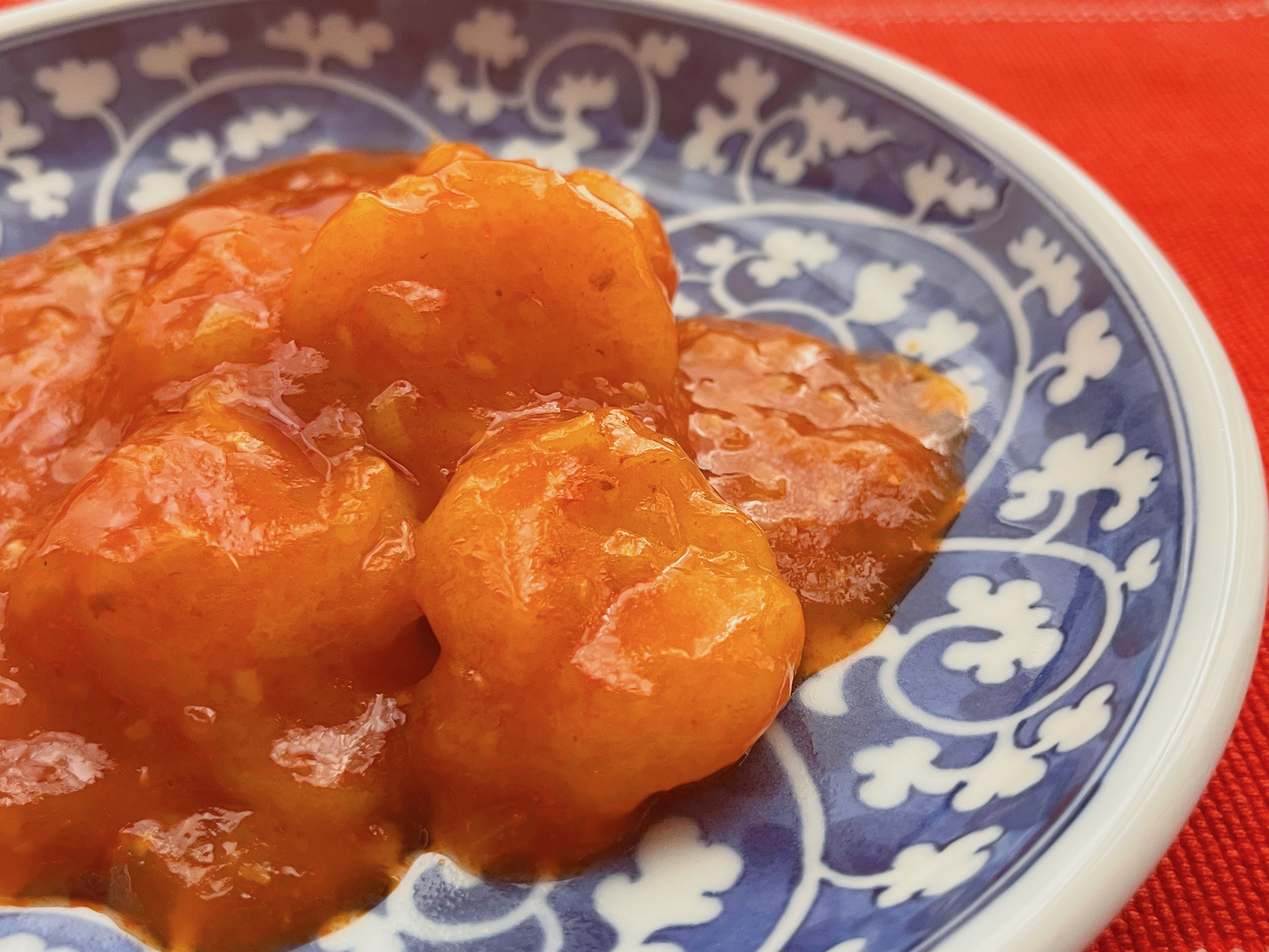 セブン-イレブンのオススメの冷凍食品「7プレミアム 海老チリ」