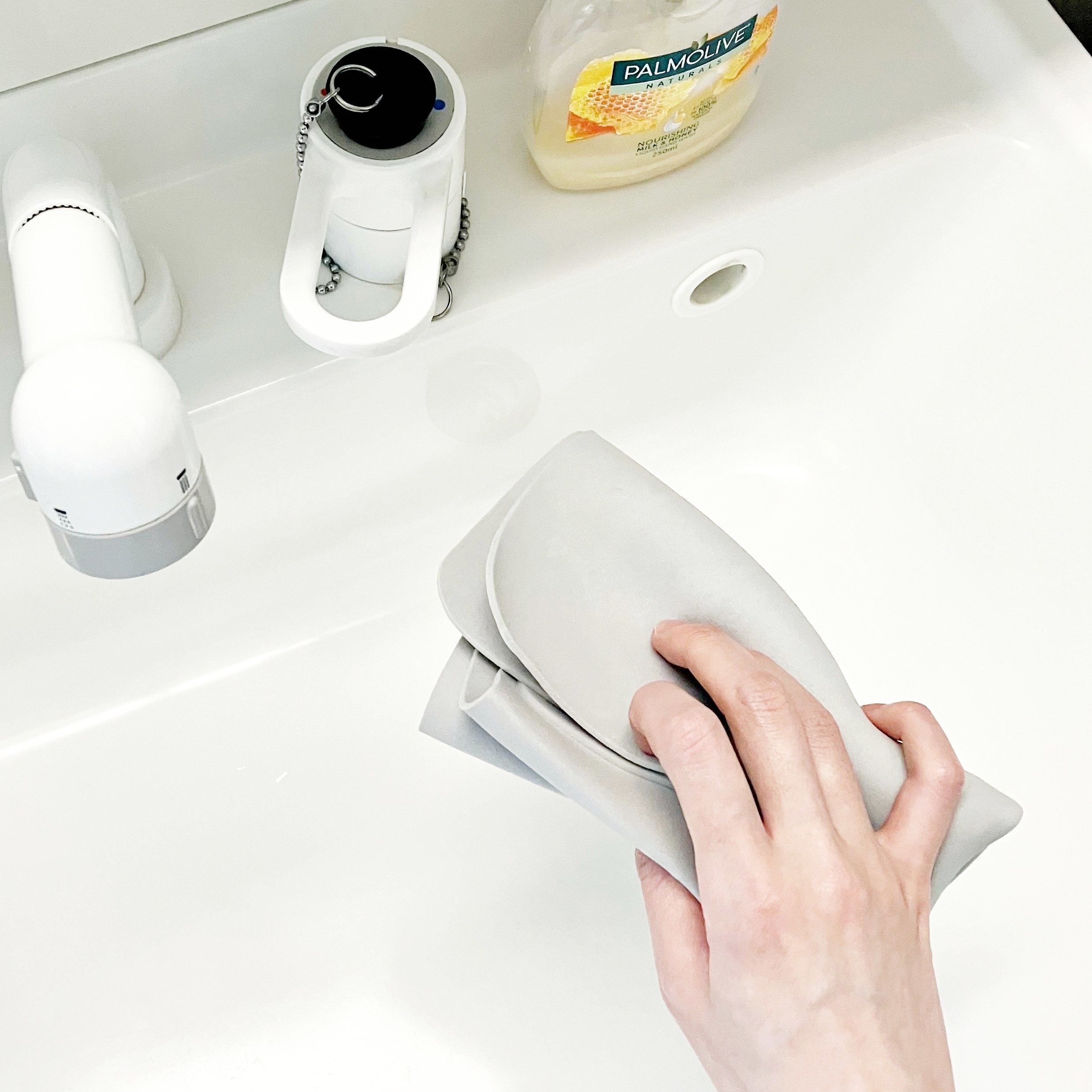 Seria（セリア）のおすすめ日用雑貨「PVA吸水クロス」