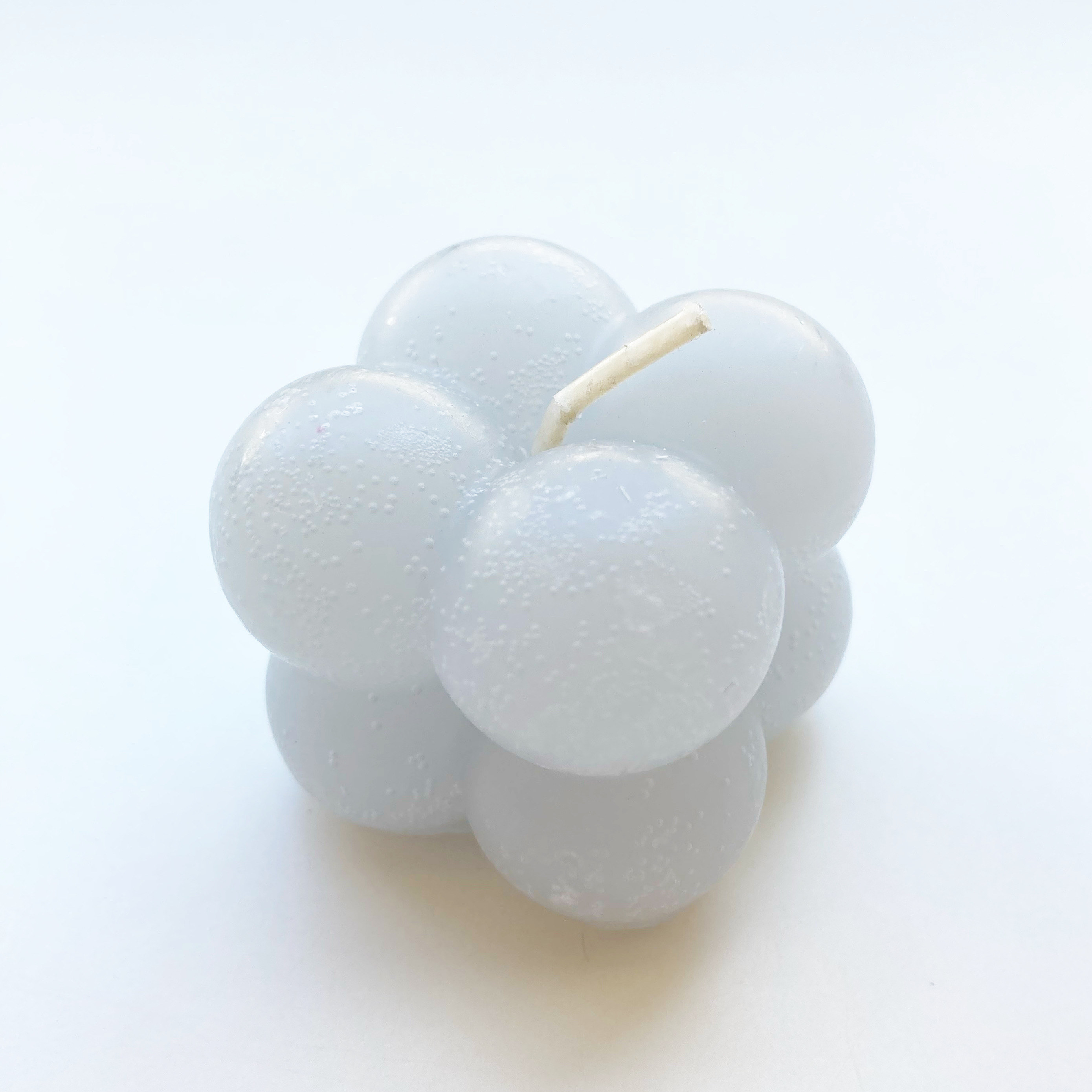 DAISO(ダイソー)の高見えキャンドル「スフィアキャンドル」