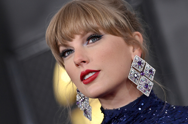 Taylor Swift Announces New Music To Be Released At Midnight