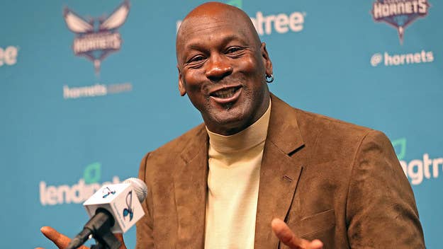 ESPN is reporting that Michael Jordan is engaged in discussions about selling his majority stake in the Charlotte Hornets to two individuals.