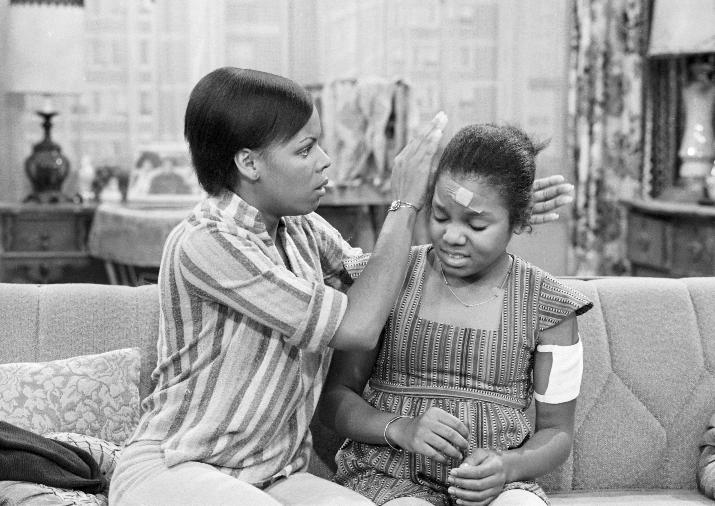 Good Times episode: &#x27;The Evans Get Involved: Part 3&#x27;. From left, Chip Fields as Mrs. Gordon, Janet Jackson as Penny Gordon