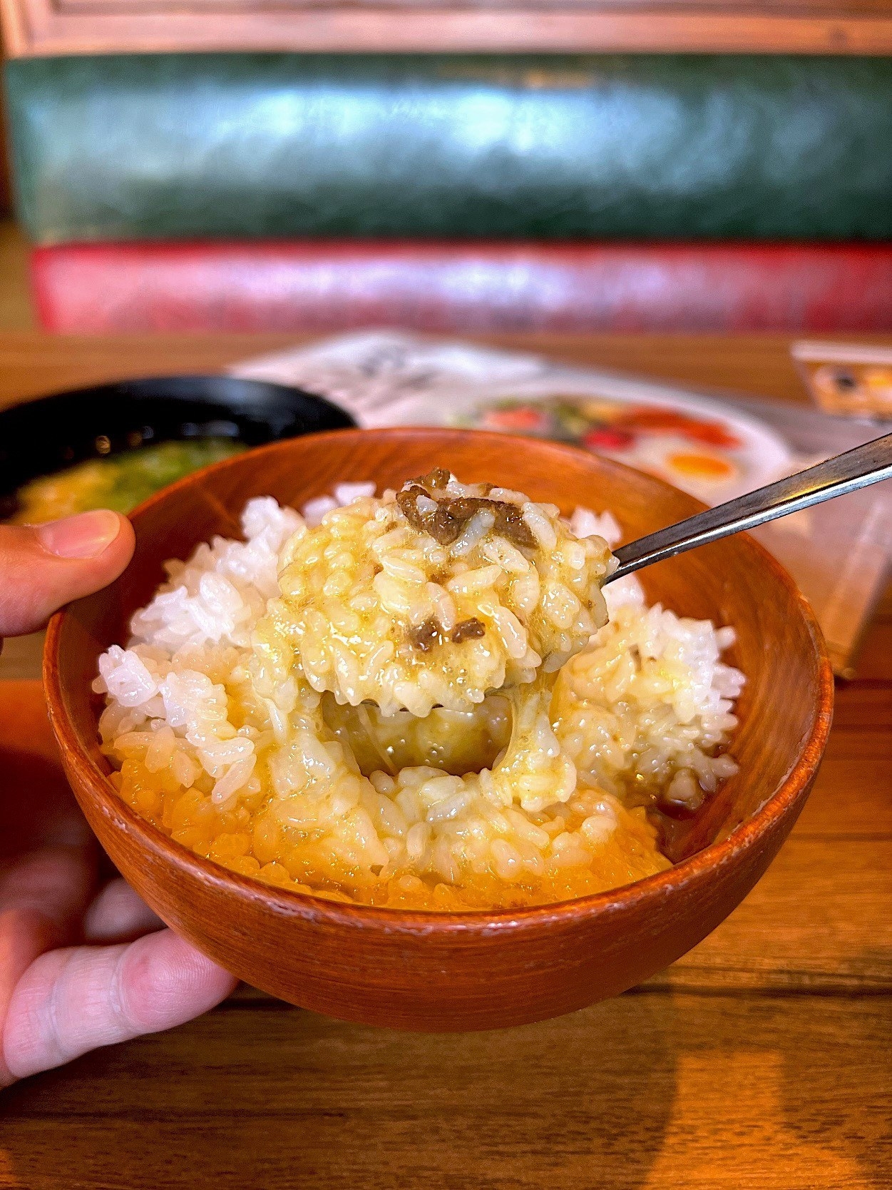 びっくりドンキーのおすすめモーニング「卵かけご飯」