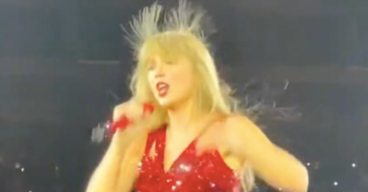 A Clip Of Taylor Swift's Extremely Staticky Hair Is Going Viral, And By Golly Gee, It Has A Life Of Its Own