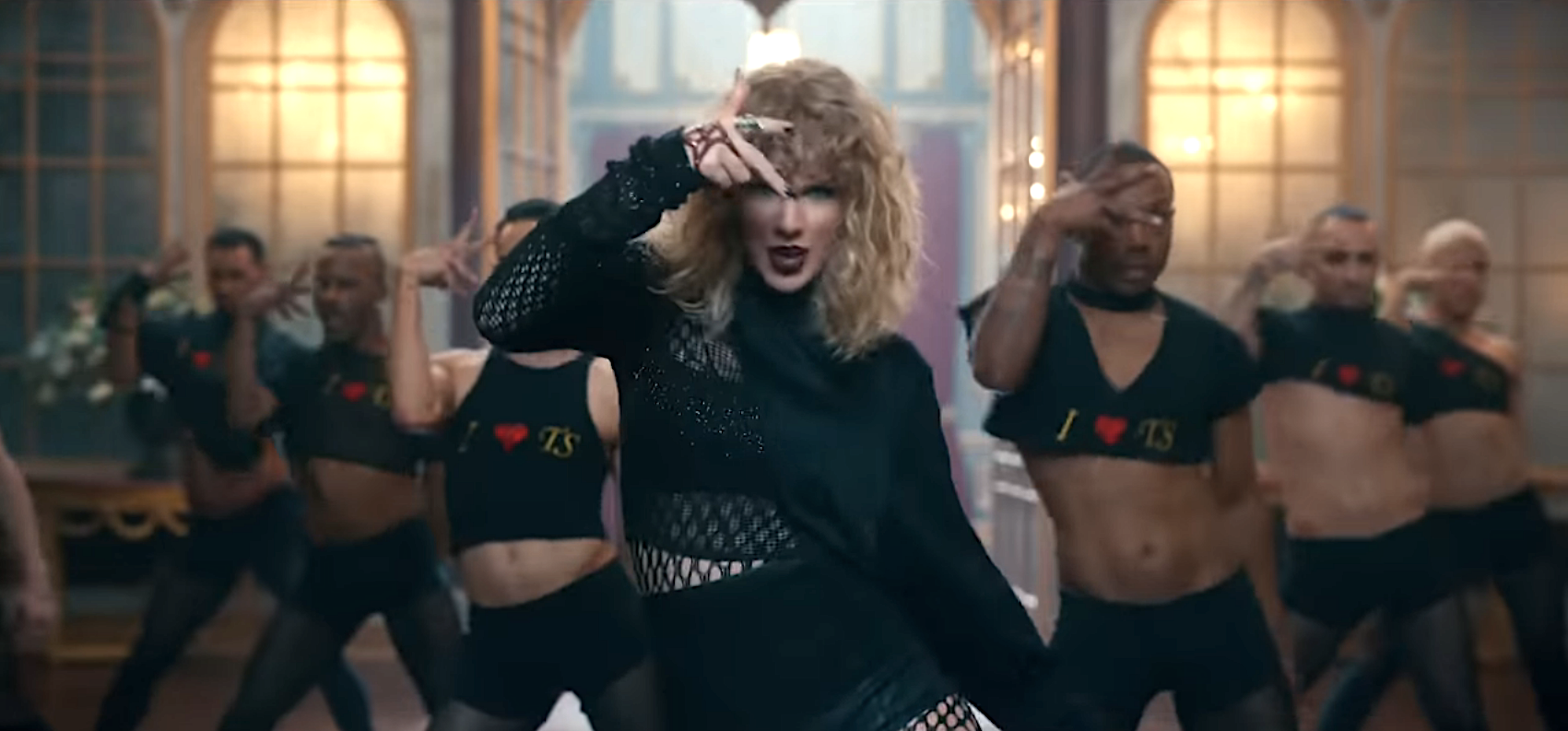 I was made for dancing. Taylor Swift Illuminati. Taylor Swift look what you made me do. Кадры из клипа Тейлор Свифт look. Taylor Swift Music Video ready for it.