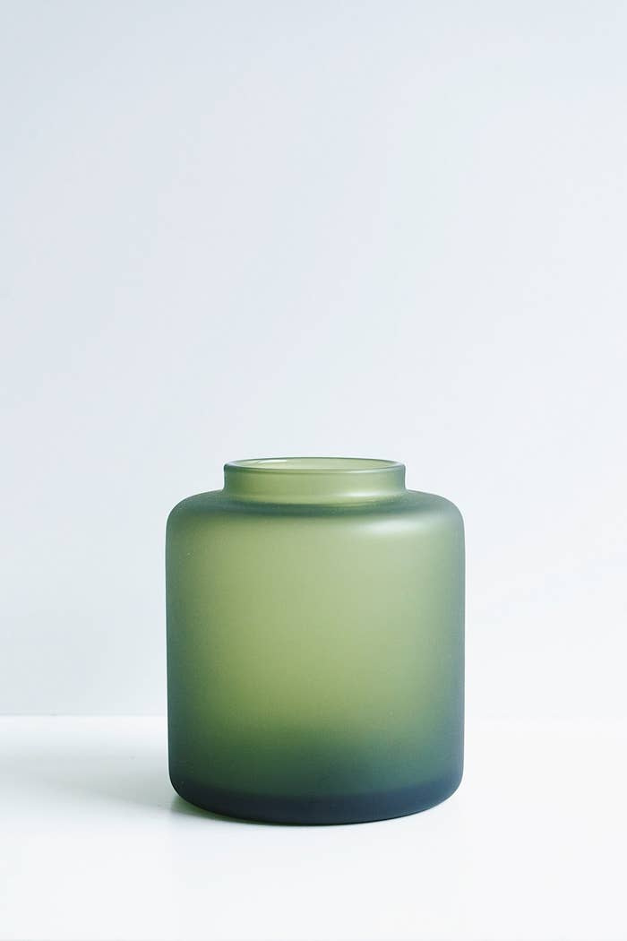 IKEA（イケア）のオススメの花瓶「KONSTFULL コンストフル 花瓶,フロストガラス/グリーン,10cm」