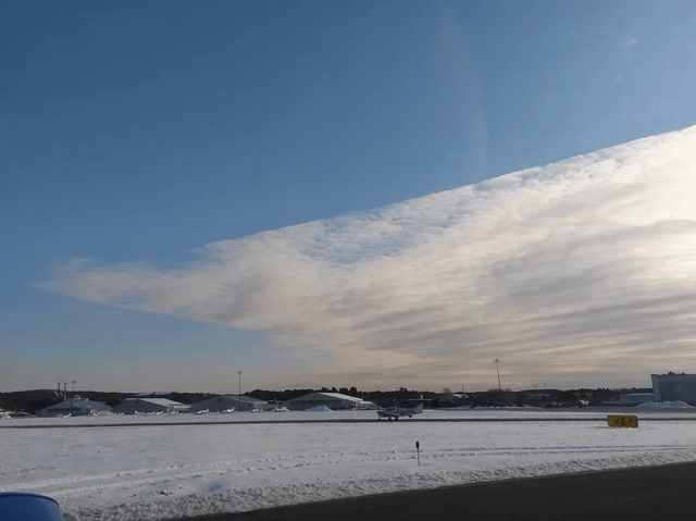 clouds that come to a perfect edge