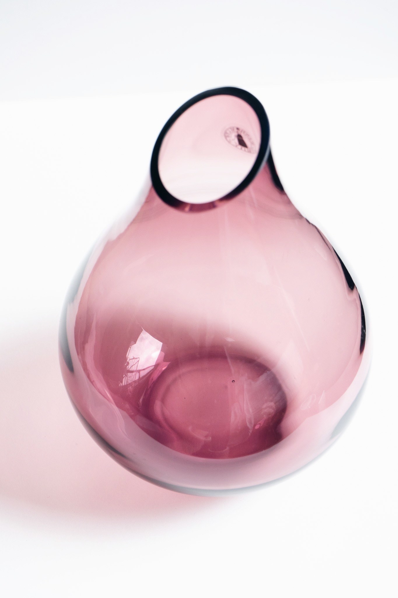 IKEA（イケア）のオススメの花瓶「SANNOLIK サンオーリク 花瓶,ピンク,17cm」