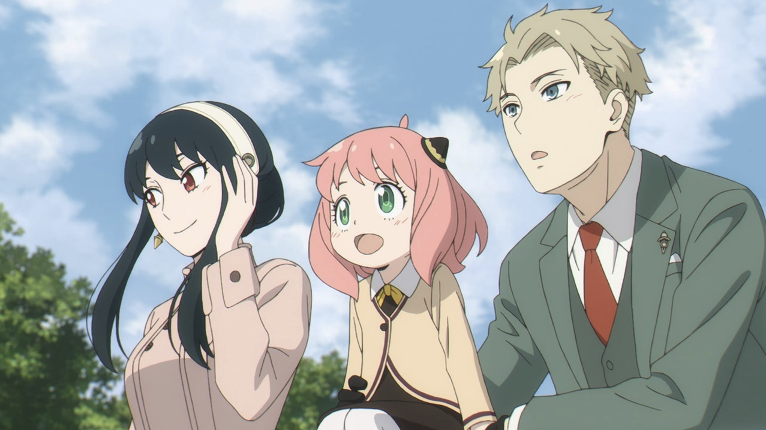 L-R: Yor, Anya and Loid from Spy x Family
