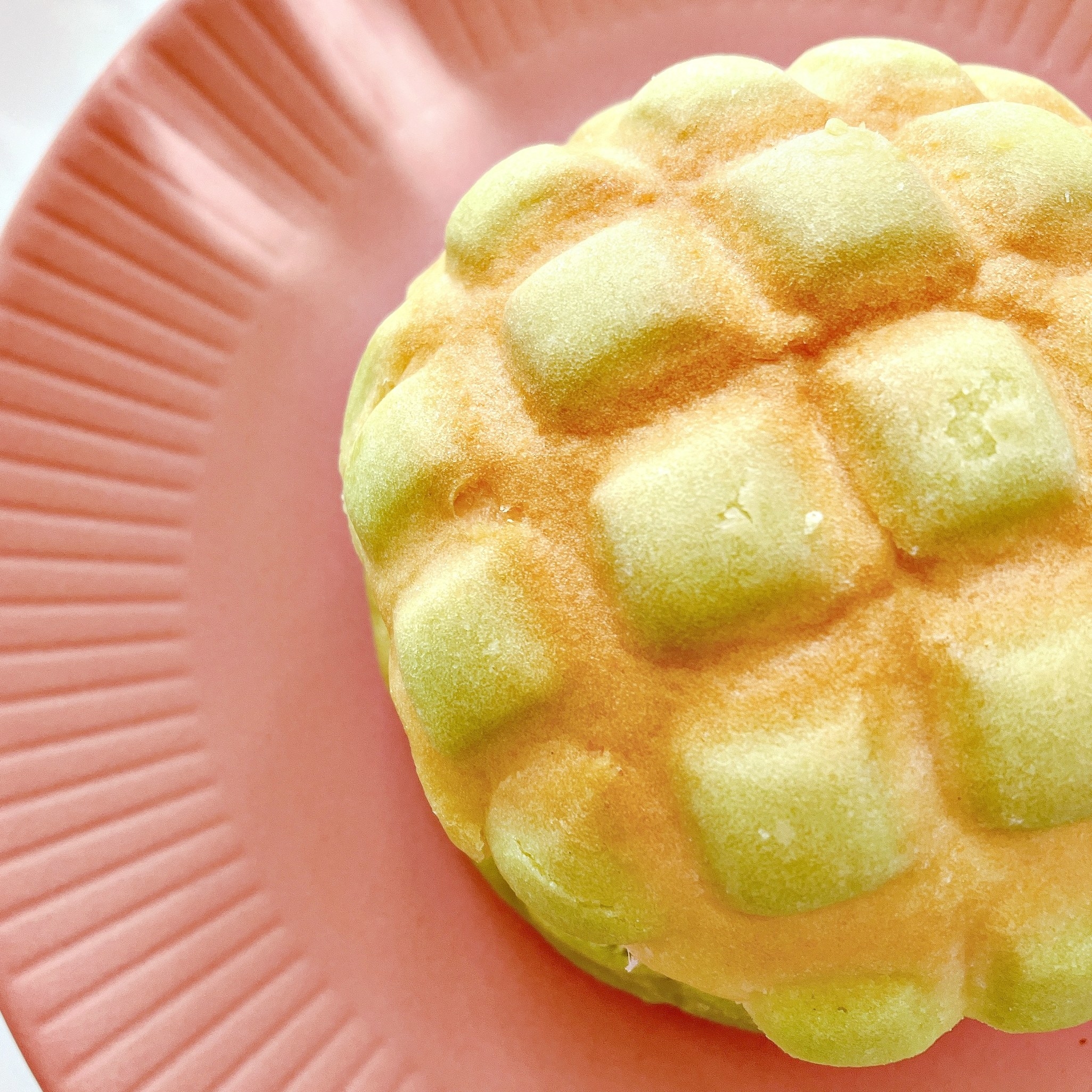 セブン】「最高に美味しい」「何個でも食べられる」ホイップ