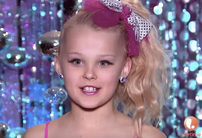 JoJo Siwa Called Out an Employer for Their Negative Response to Her Coming  Out